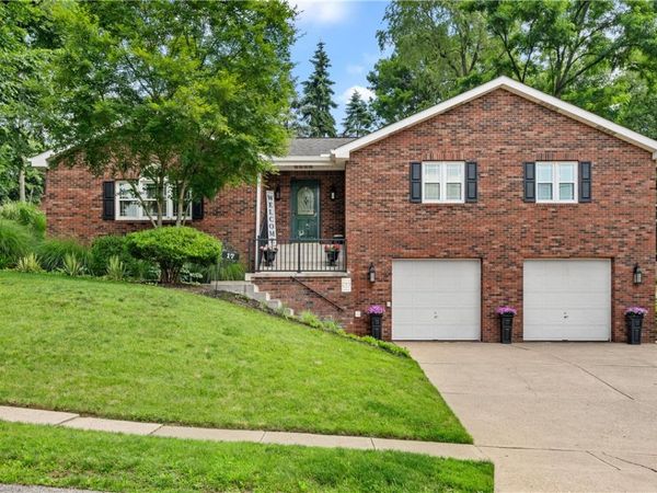 17 Greenwood Road, Pittsburgh, PA 15221