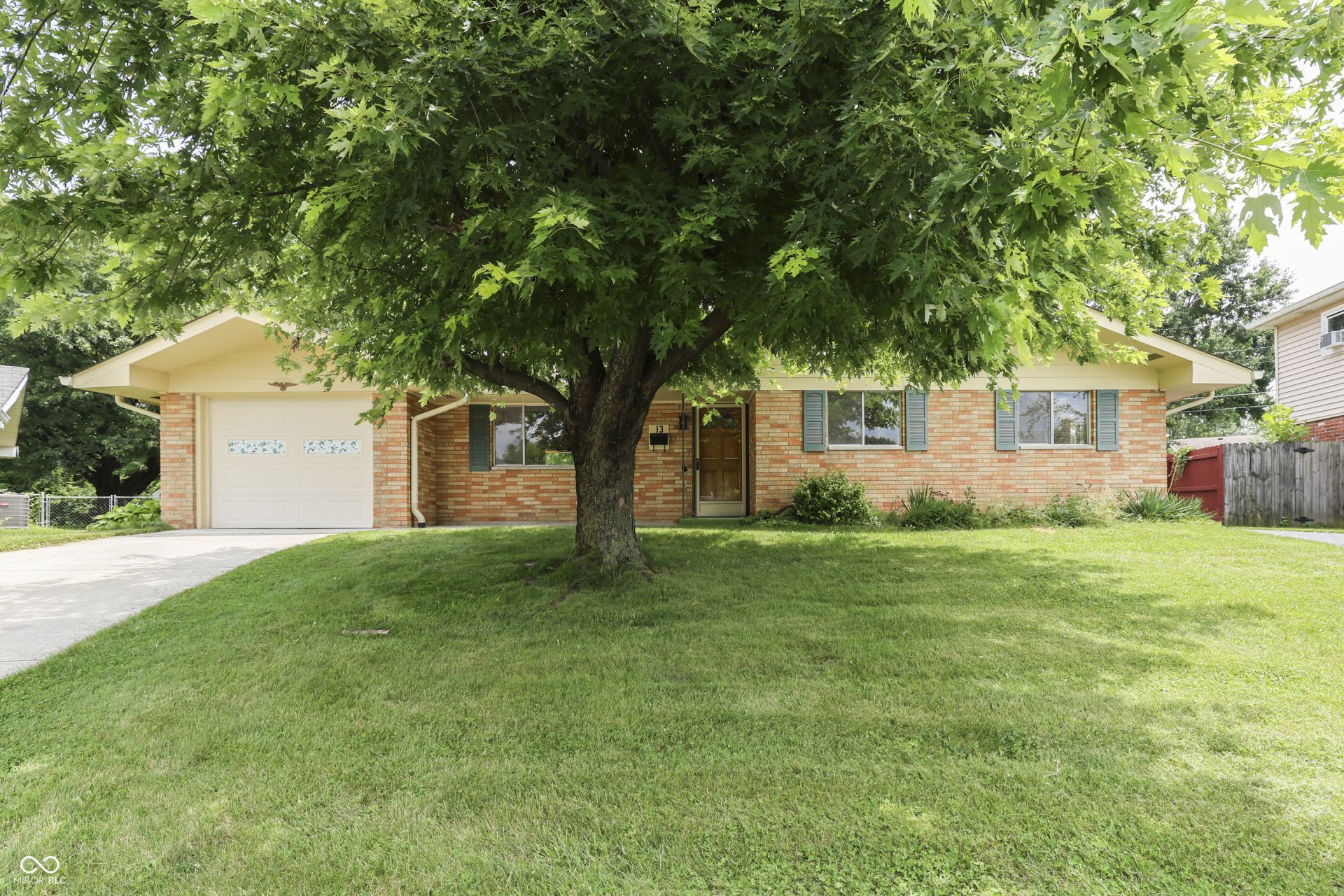 13 Edwards Court, Beech Grove, IN 46107 Main Photo