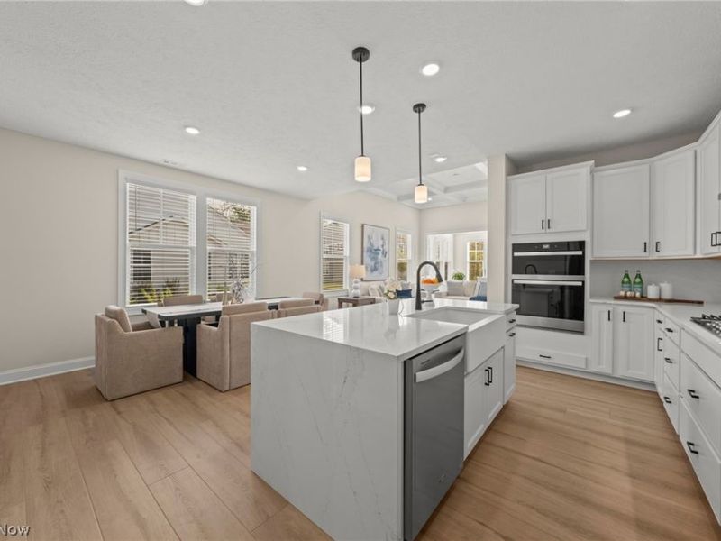 160 Lake Balaton, Orange, OH 44128 Photo 8