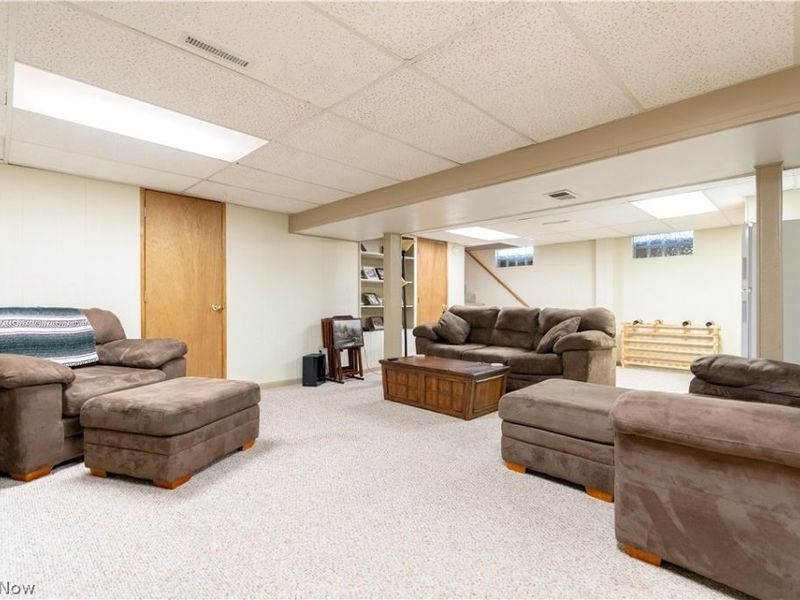 9412 Rohrland Street NW, Massillon, OH 44647 Photo 28