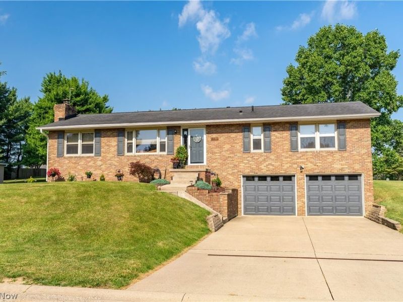 9412 Rohrland Street NW, Massillon, OH 44647 Photo 3