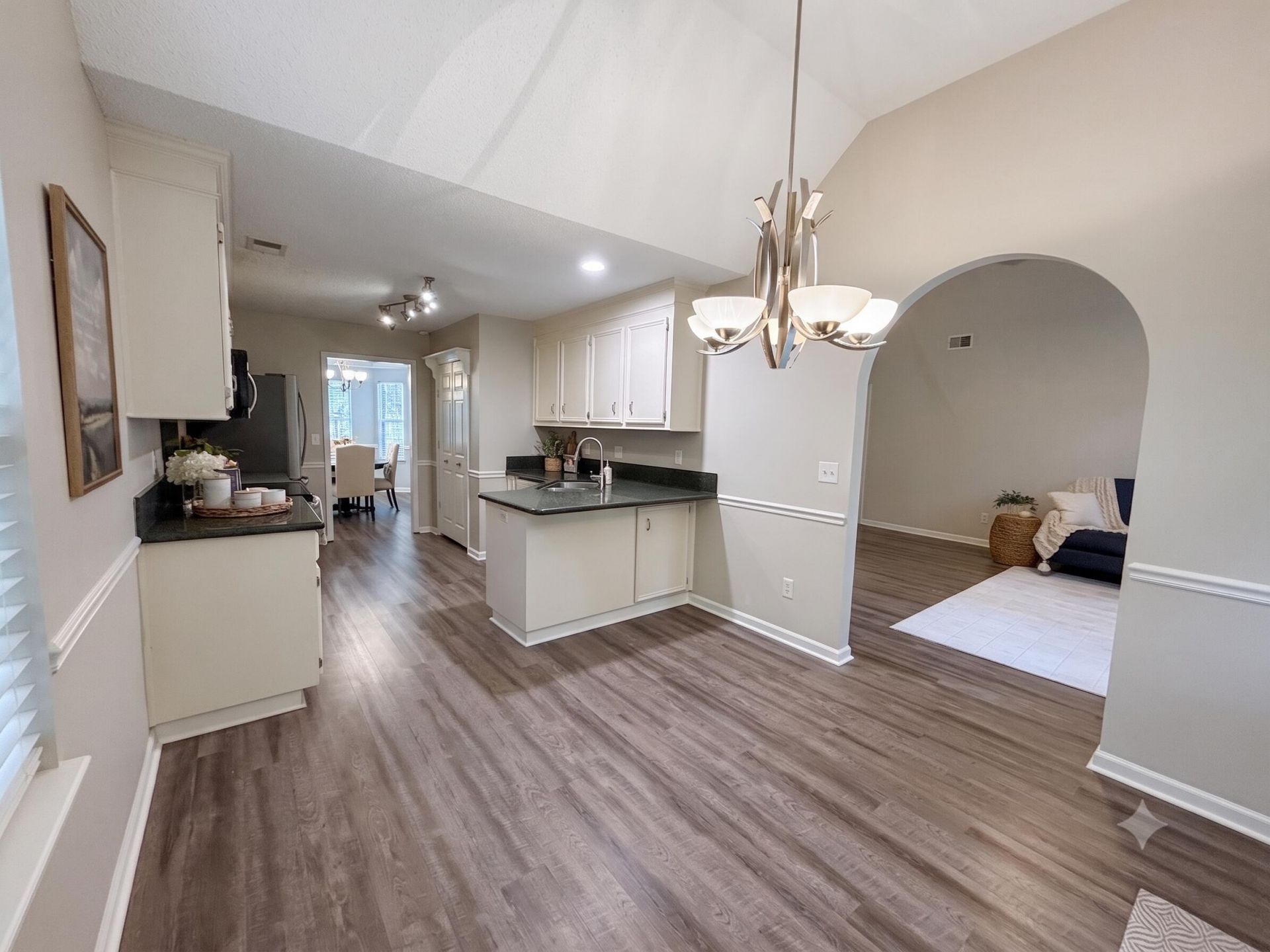 120 Tattingstone Way Photo 13
