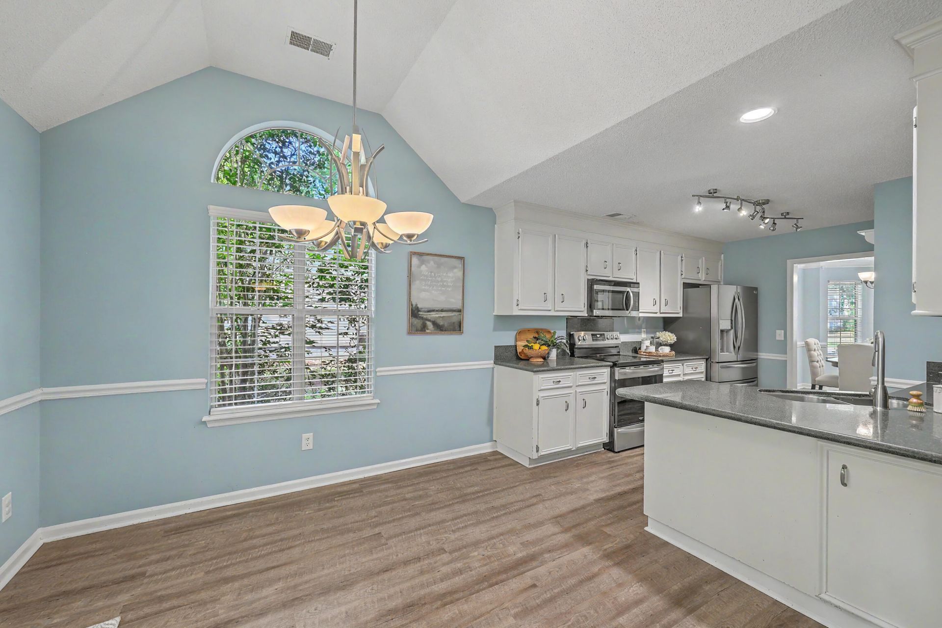 120 Tattingstone Way Photo 15