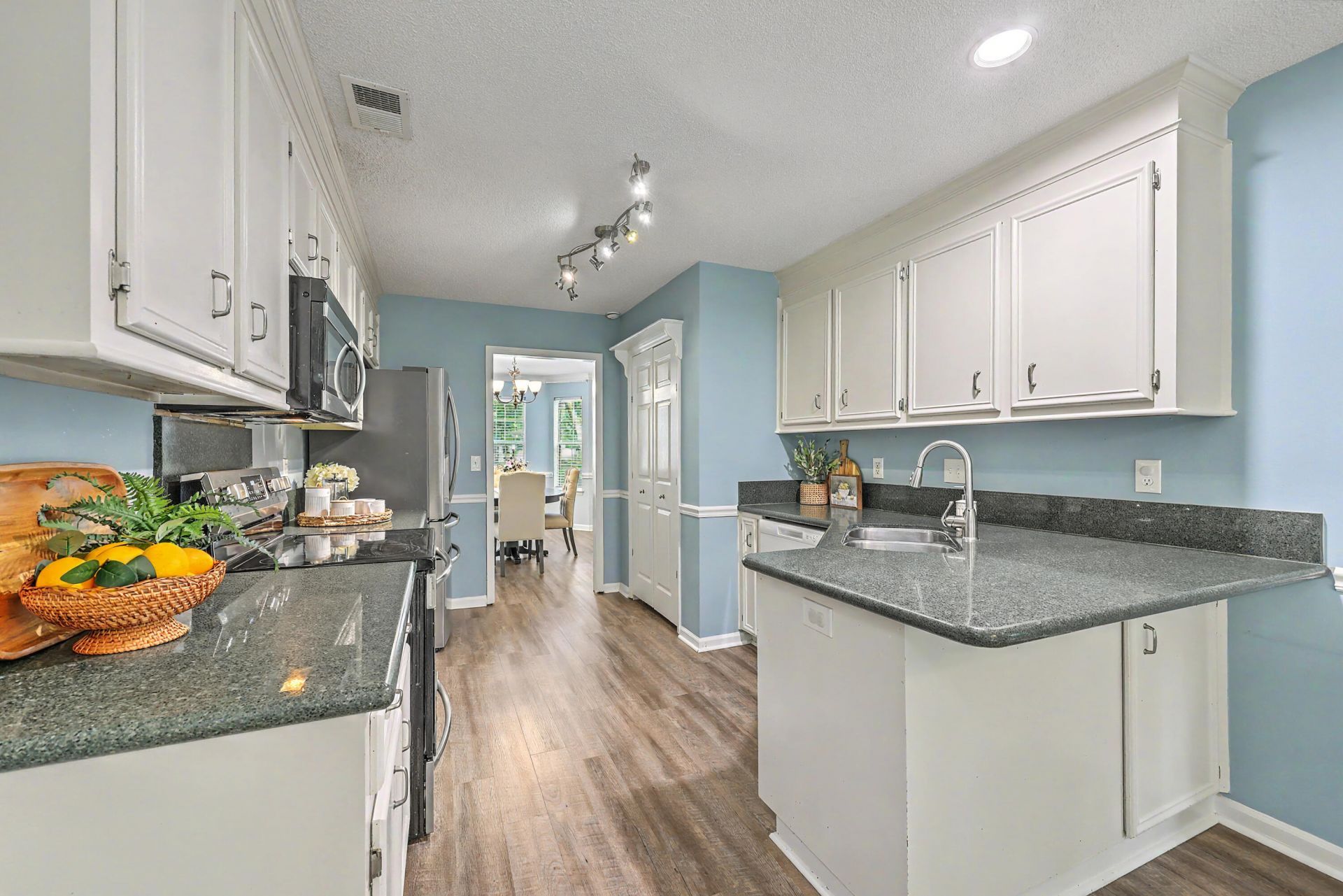 120 Tattingstone Way Photo 17