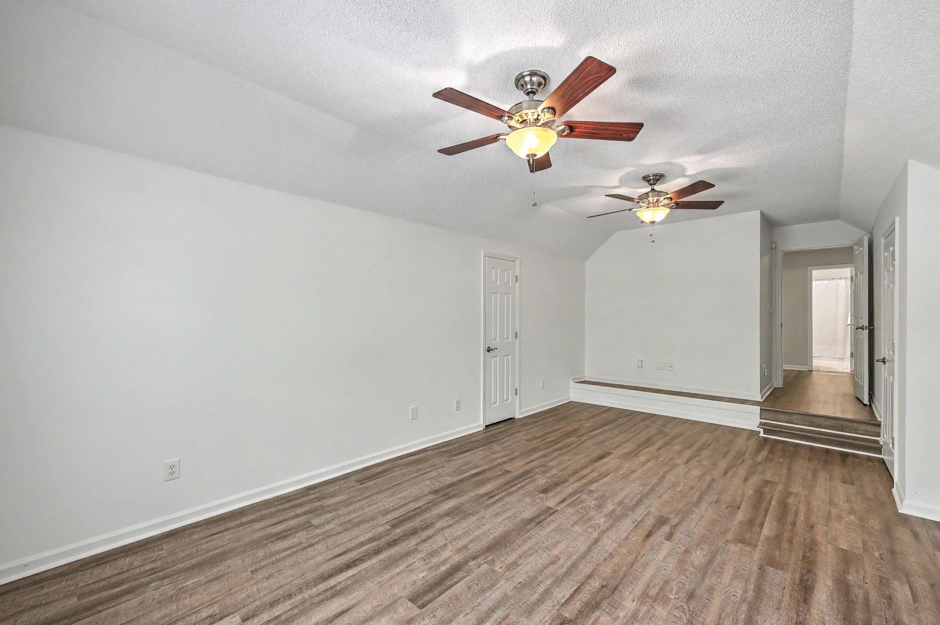 120 Tattingstone Way Photo 31