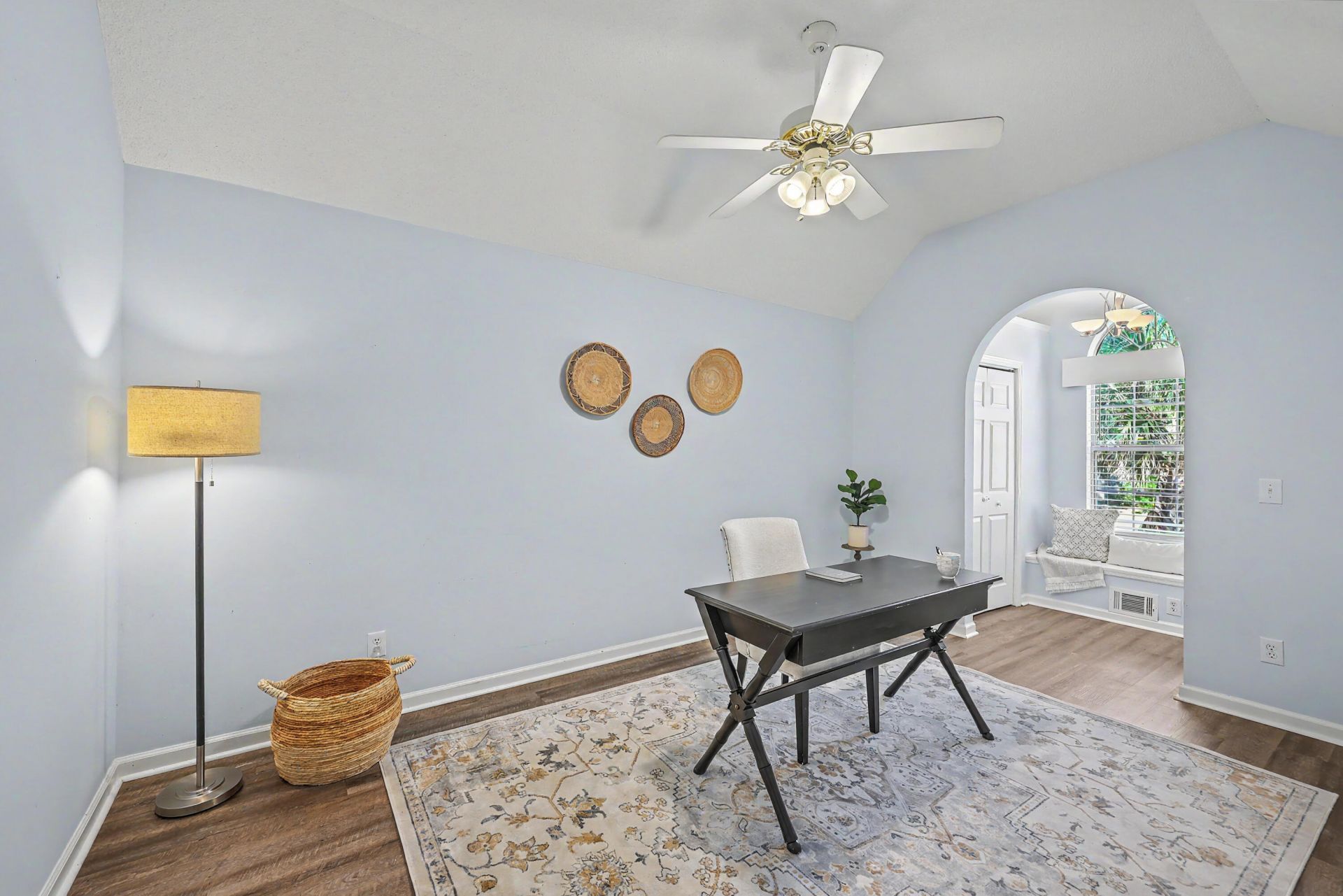 120 Tattingstone Way Photo 32