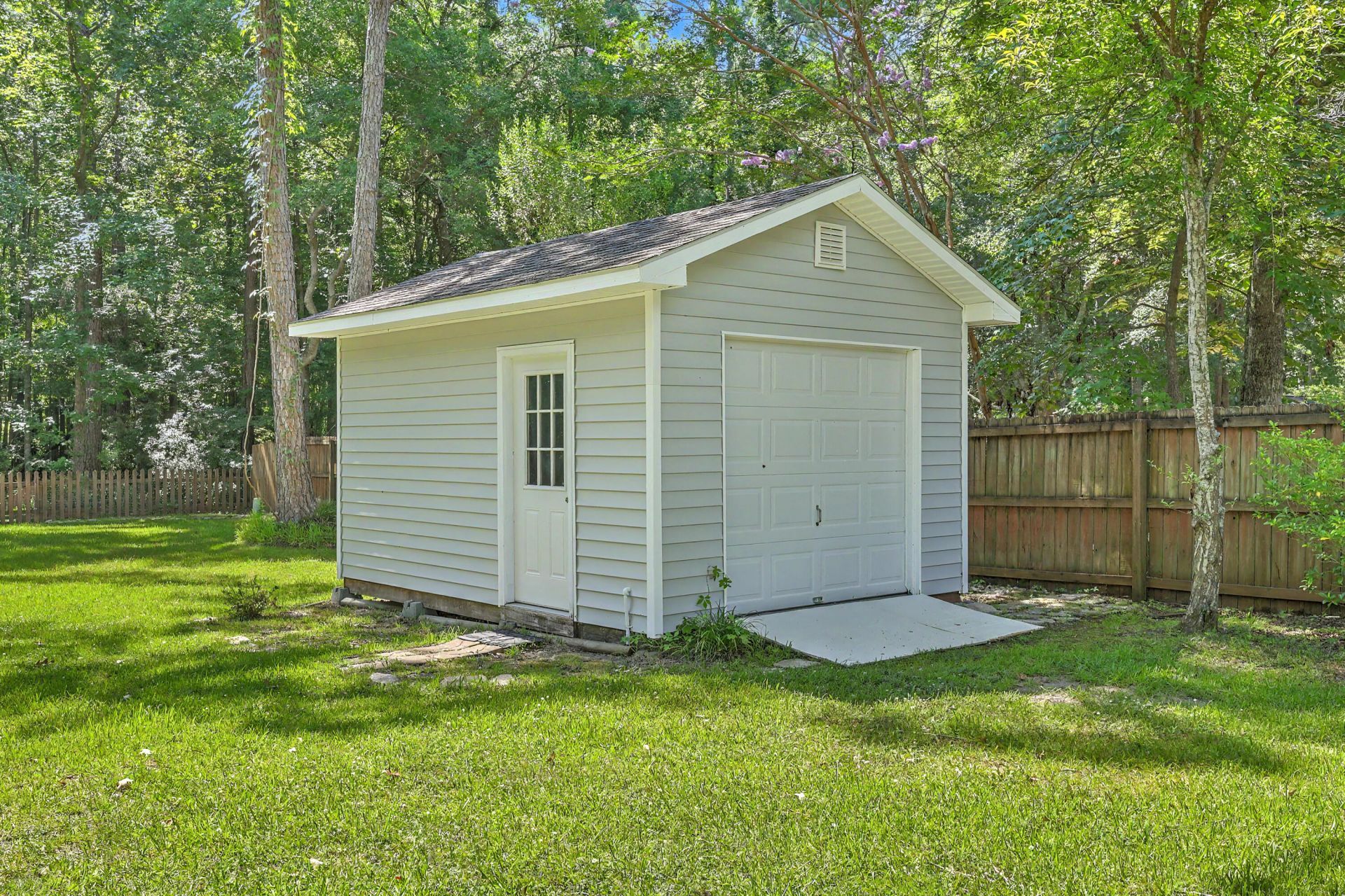 120 Tattingstone Way Photo 36