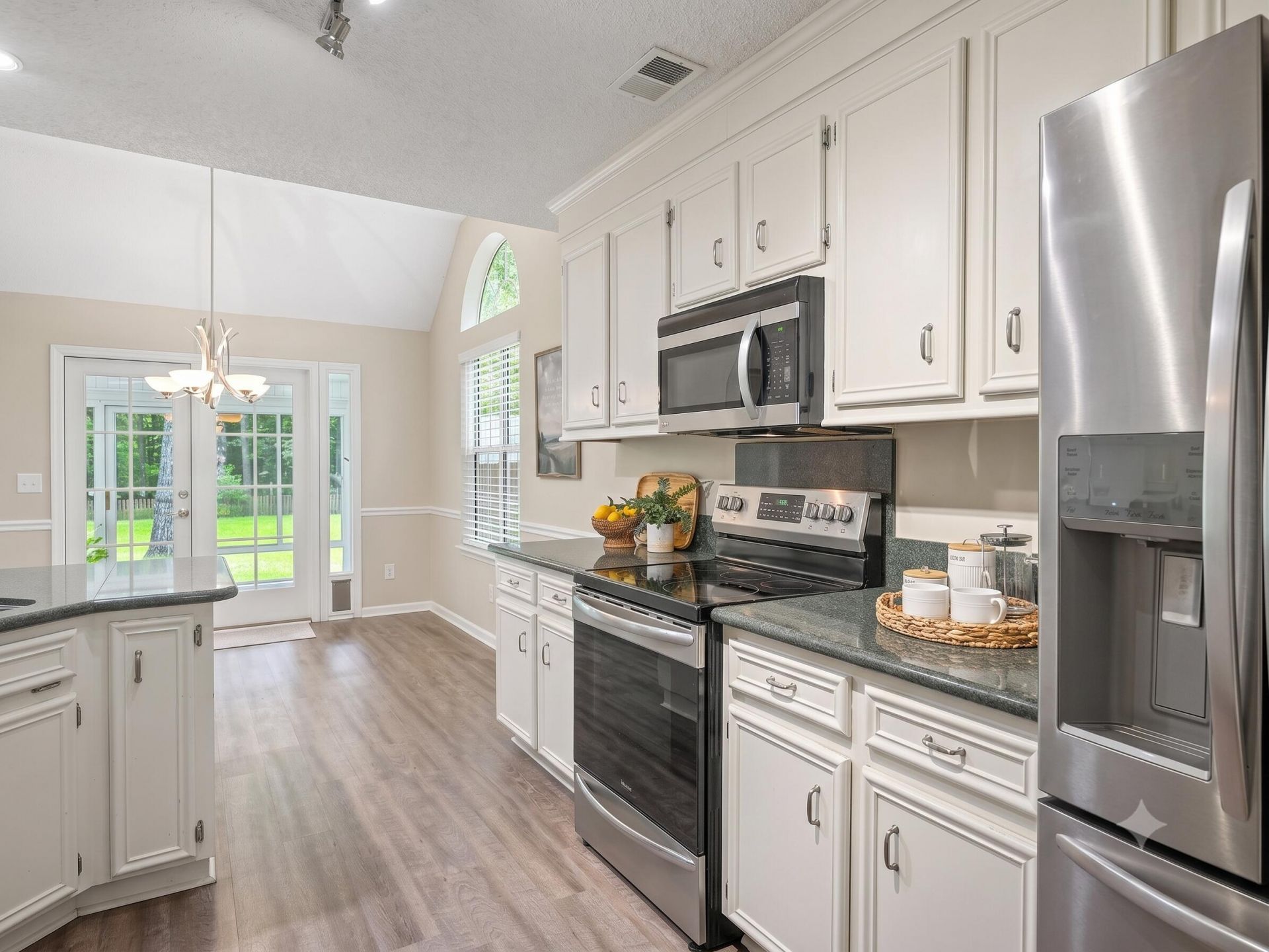 120 Tattingstone Way Photo 5