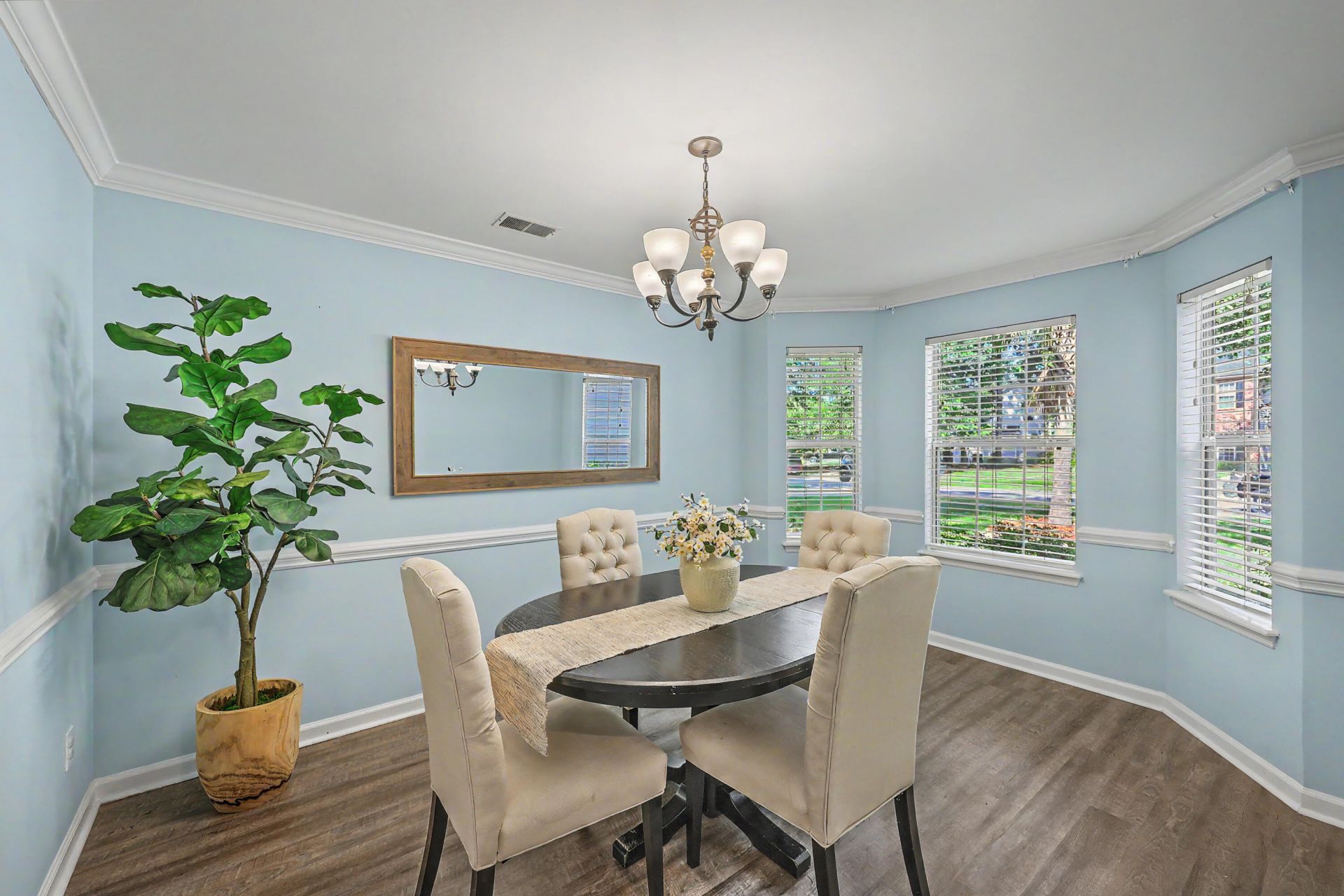 120 Tattingstone Way Photo 9