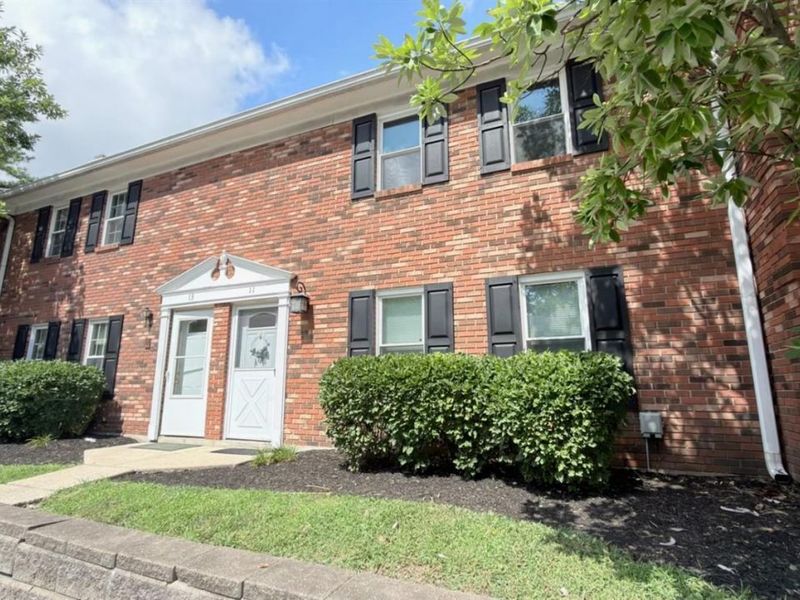 11 Queens Court, West Chester, OH 45069 Photo 2