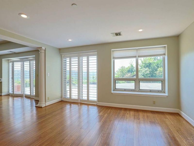 3435 Golden Avenue, Unit 103, Cincinnati, OH 45226 Photo 10