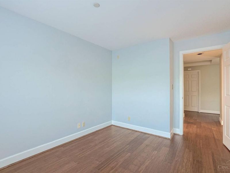 3435 Golden Avenue, Unit 103, Cincinnati, OH 45226 Photo 23