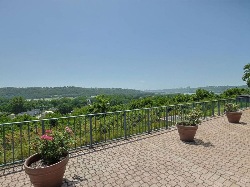 3435 Golden Avenue, Unit 103, Cincinnati, OH 45226 Photo 35