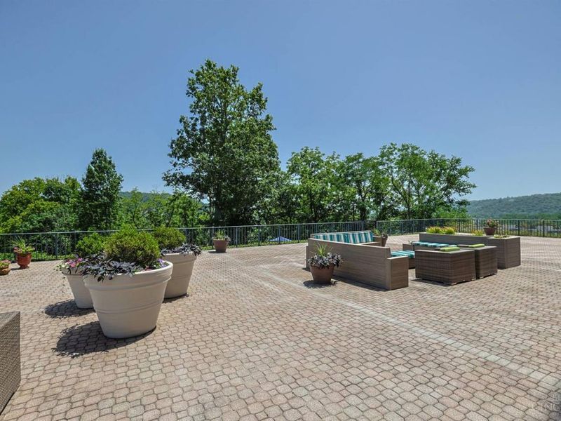 3435 Golden Avenue, Unit 103, Cincinnati, OH 45226 Photo 45