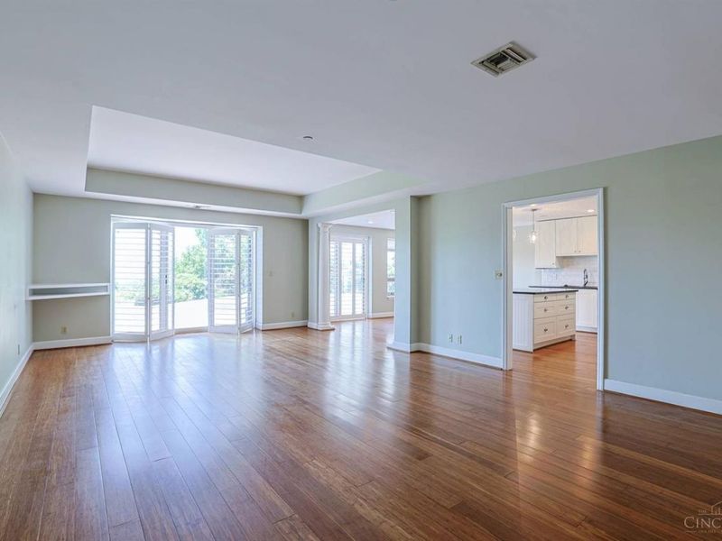 3435 Golden Avenue, Unit 103, Cincinnati, OH 45226 Photo 5