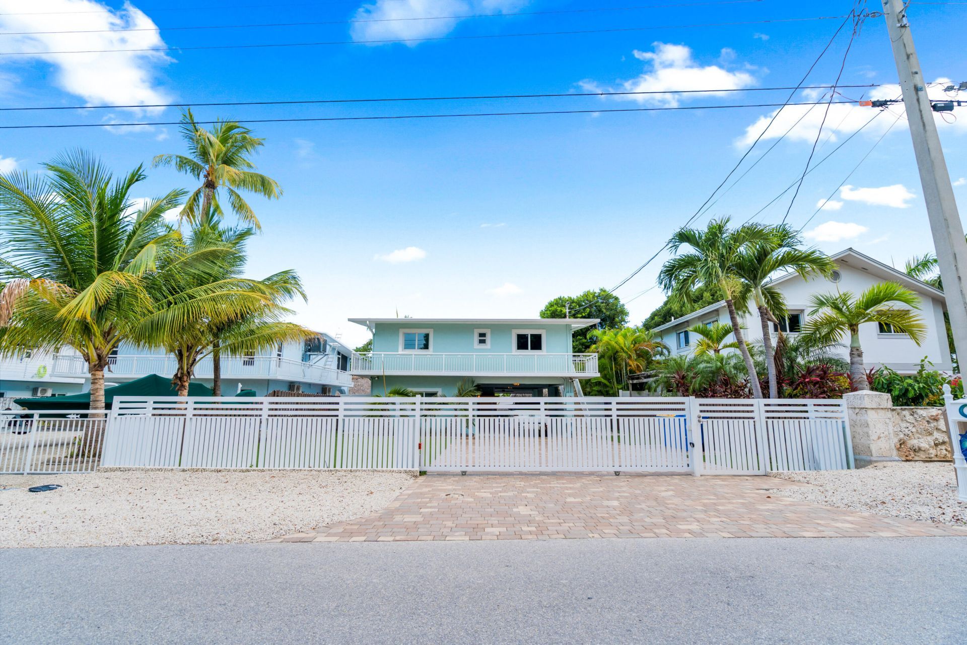 280 S Coconut Palm Boulevard, Tavernier, FL 33070 Photo
