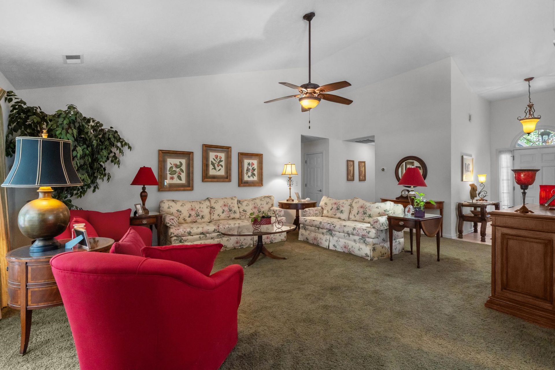 2818 Sanctuary Blvd. Photo 16