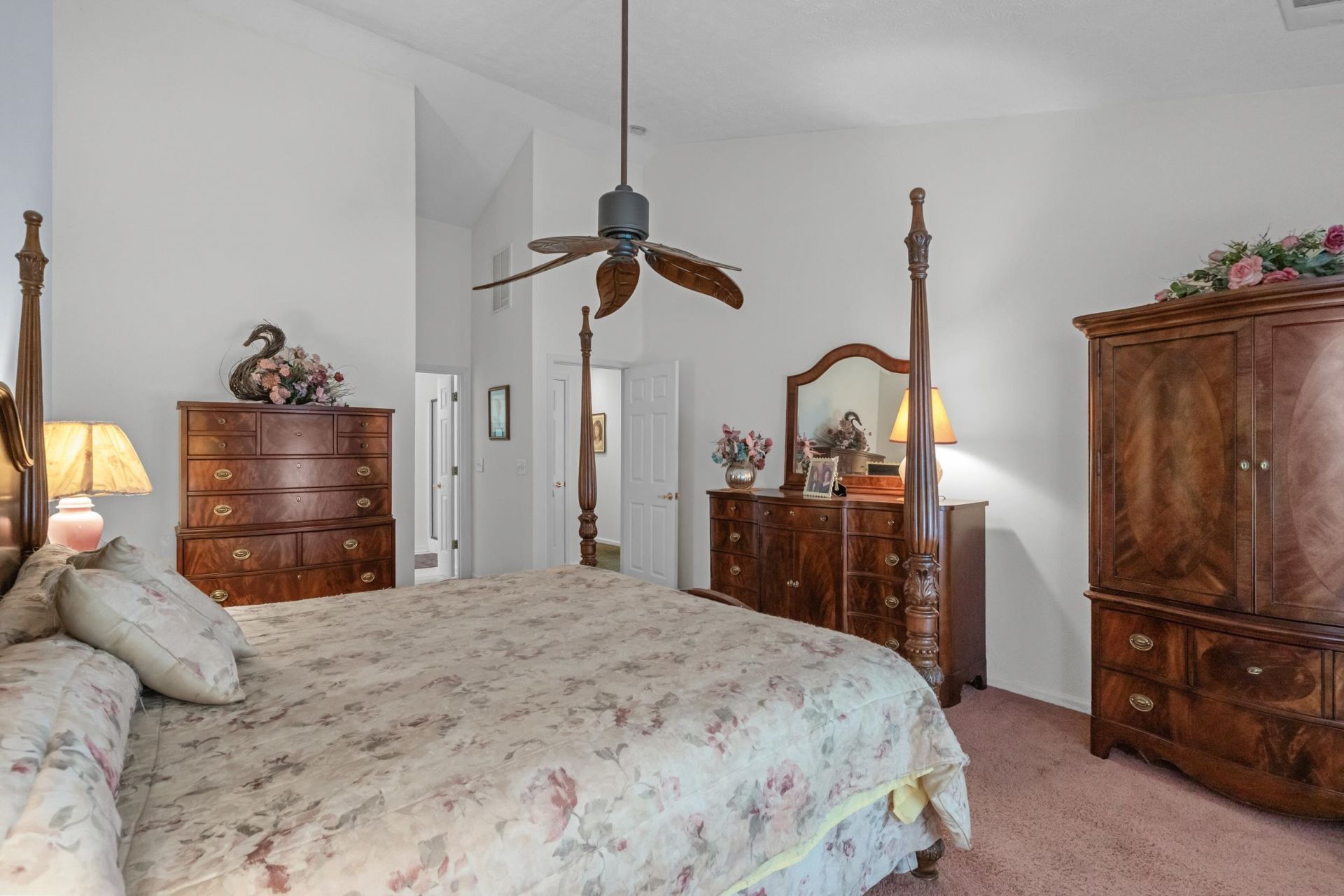 2818 Sanctuary Blvd. Photo 21