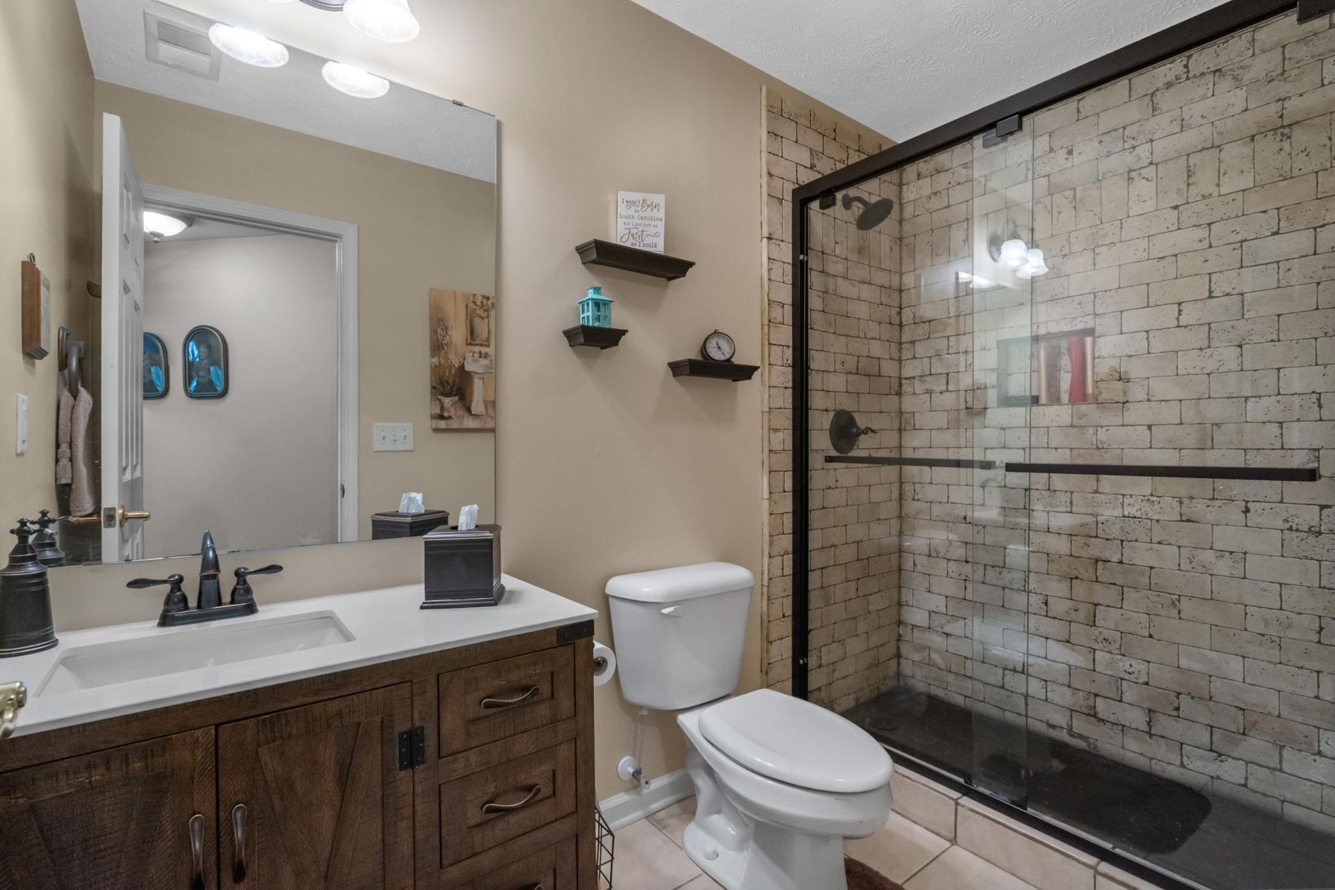 2818 Sanctuary Blvd. Photo 25