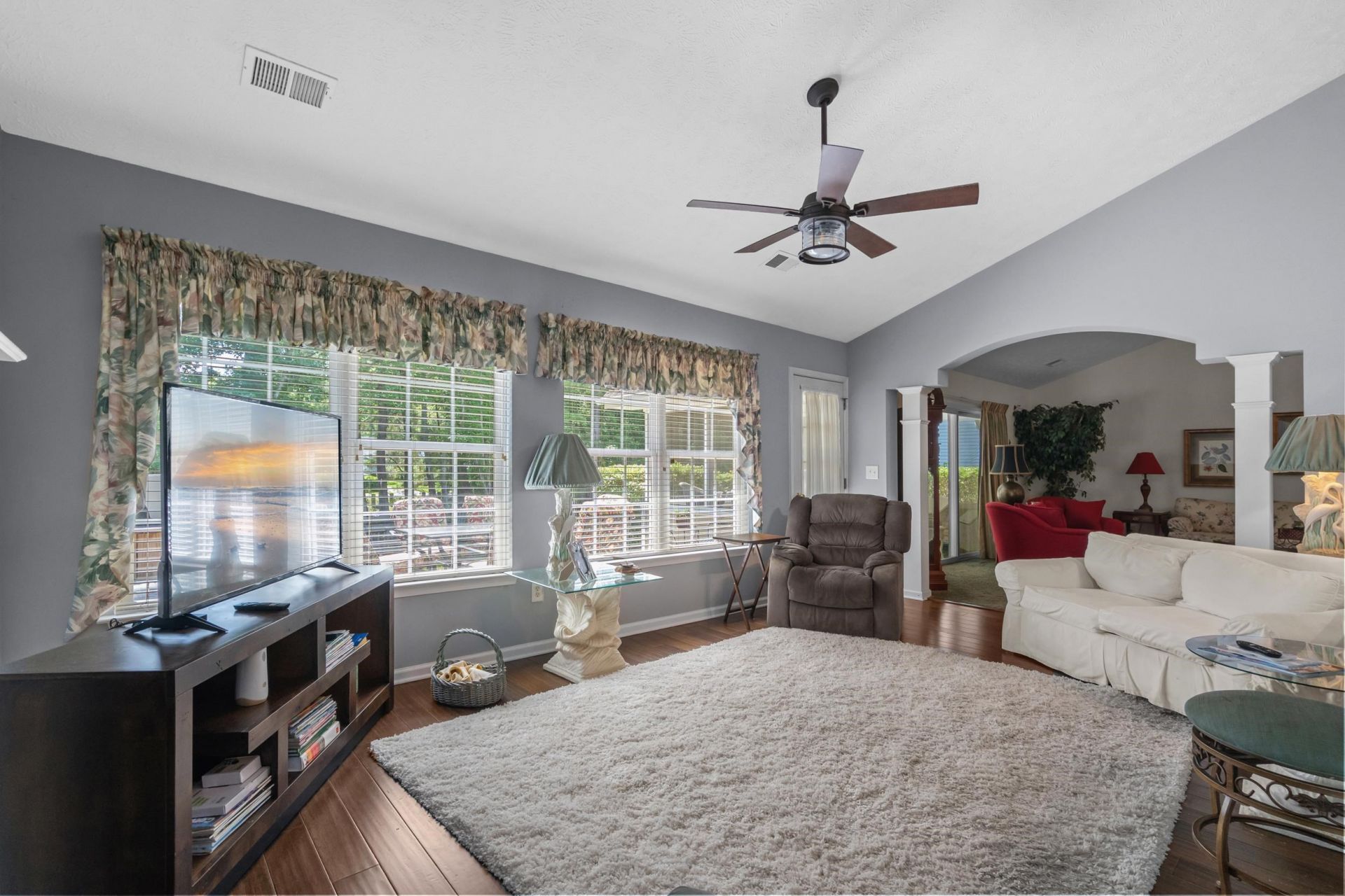 2818 Sanctuary Blvd. Photo 7