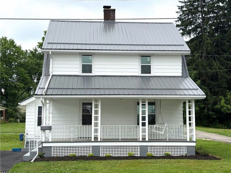 21 Church Street, Hubbard, OH 44425 Photo 2