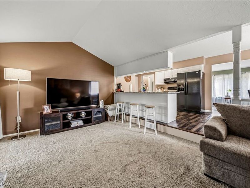 8354 Newcomb Drive , Parma, OH 44129 Photo 17
