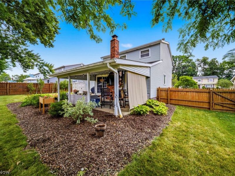 8354 Newcomb Drive , Parma, OH 44129 Photo 3