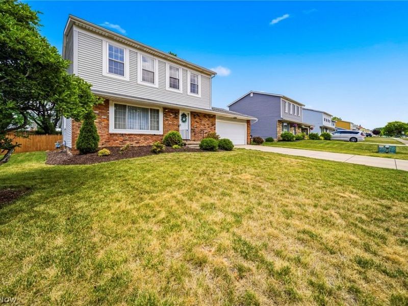 8354 Newcomb Drive , Parma, OH 44129 Photo 32