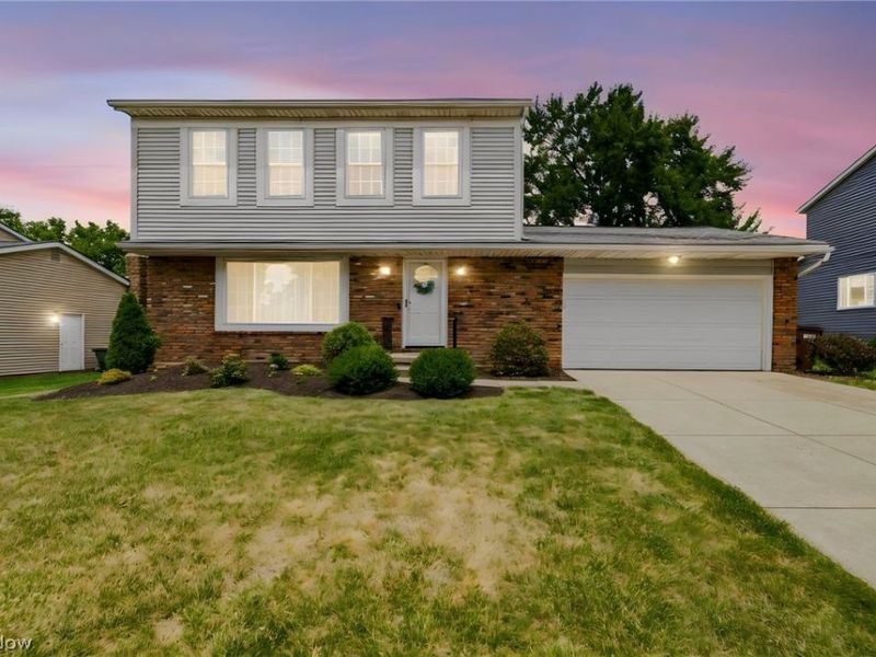 8354 Newcomb Drive , Parma, OH 44129 Photo 35