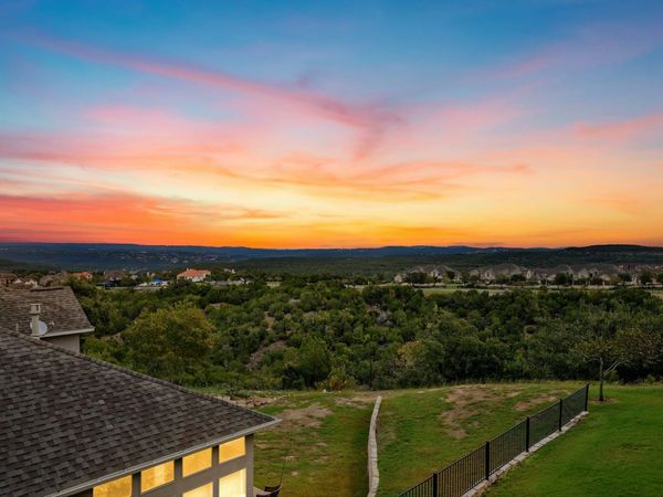 208 Aria RDG, Unit 602, Austin, TX 78738