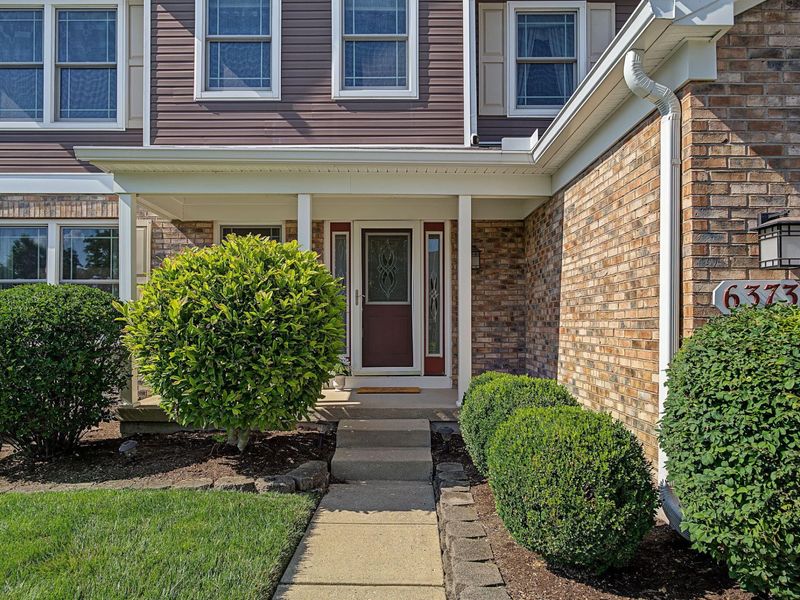 6373 Ring Neck Drive, Dayton, OH 45424 Photo 2