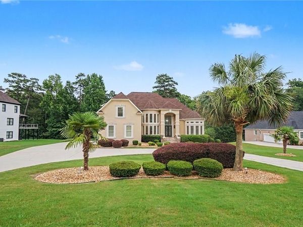 1276 Greenridge Avenue, Lithonia, GA 30058