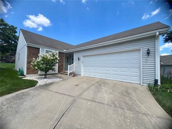 5226 Downey Avenue, Unit 4, Independence, MO 64055