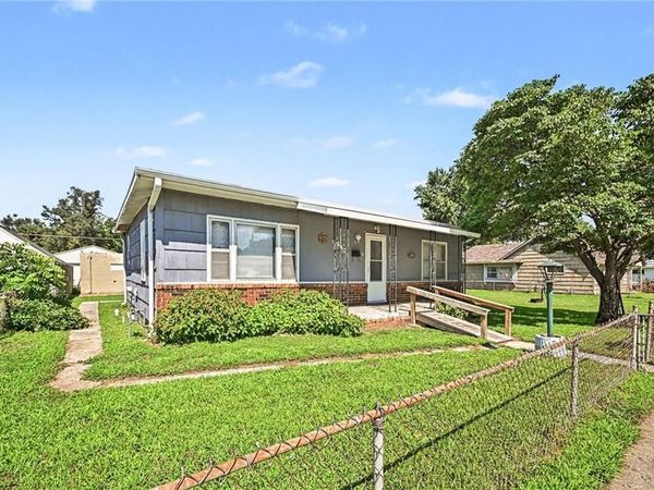 6538 Grant Street, St Joseph, MO 64504