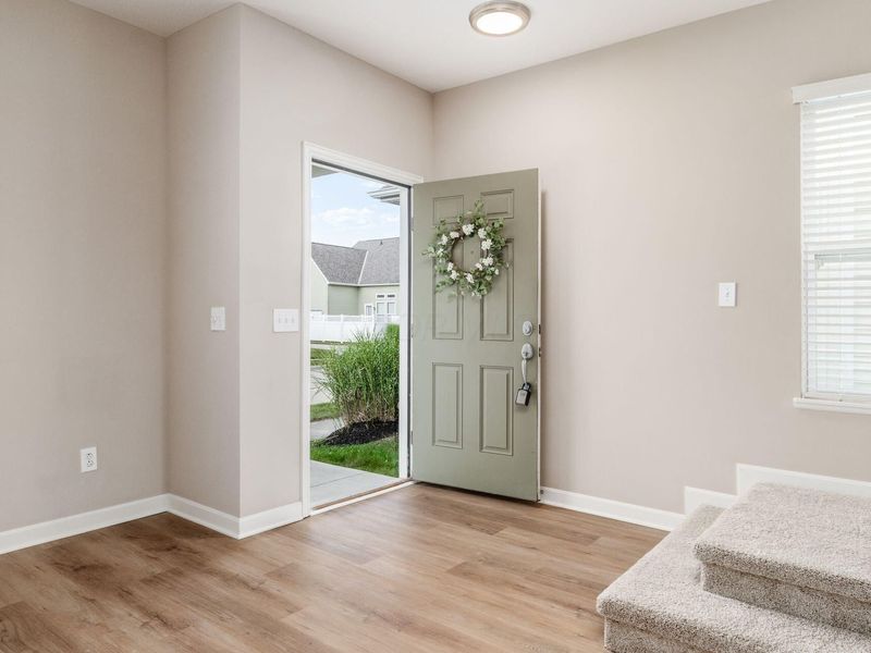 7887 Ashenden Drive, Blacklick, OH 43004 Photo 5