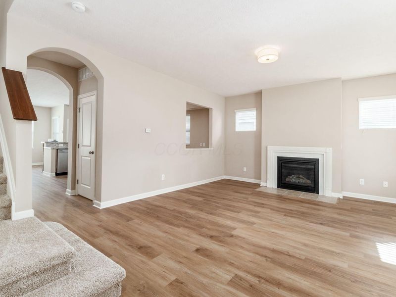 7887 Ashenden Drive, Blacklick, OH 43004 Photo 6