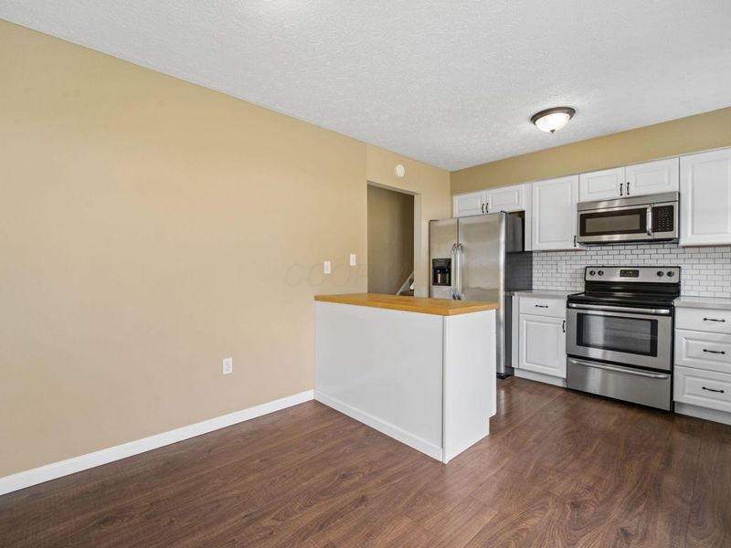 4909 Dunlap Road, Columbus, OH 43229 Photo 10