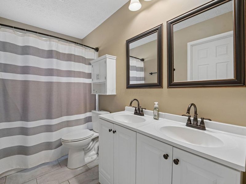 4909 Dunlap Road, Columbus, OH 43229 Photo 13