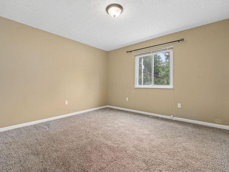4909 Dunlap Road, Columbus, OH 43229 Photo 15