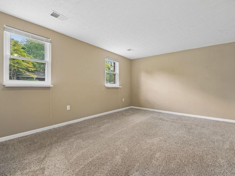 4909 Dunlap Road, Columbus, OH 43229 Photo 22