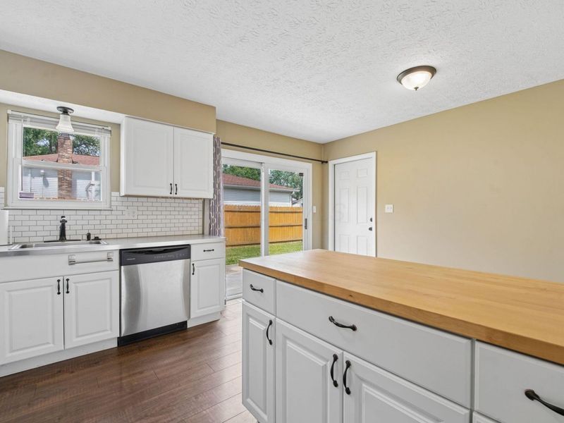 4909 Dunlap Road, Columbus, OH 43229 Photo 8