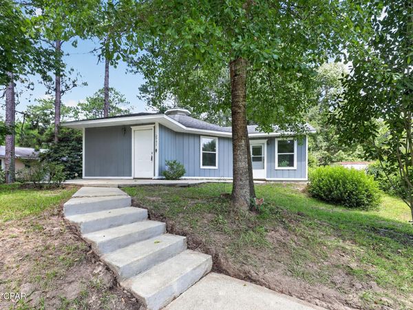 2757 Muir Lane , Bonifay, FL 32425