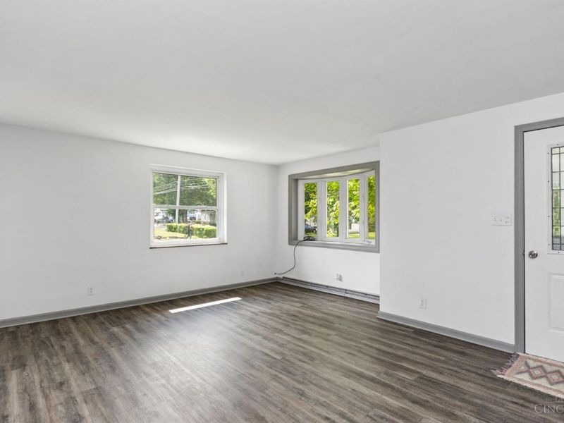 333 E Main Street, Green Township, OH 45154 Photo 9