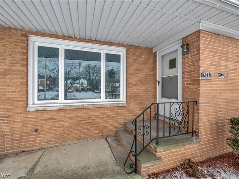 17914 Chagrin Boulevard, Shaker Heights, OH 44122 Photo 3