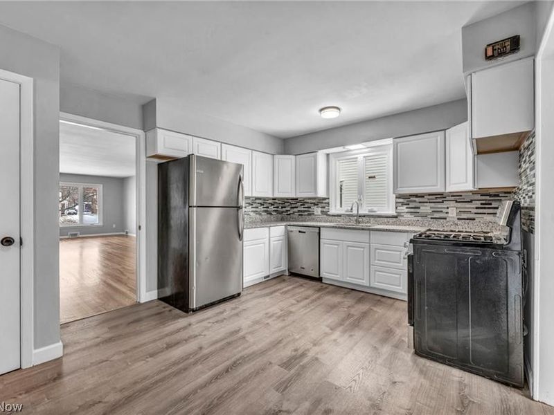17914 Chagrin Boulevard, Shaker Heights, OH 44122 Photo 5