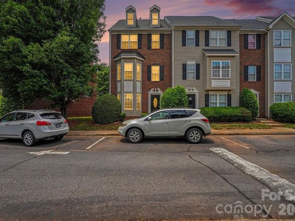 9866 Treeside Lane , Matthews, NC 28105