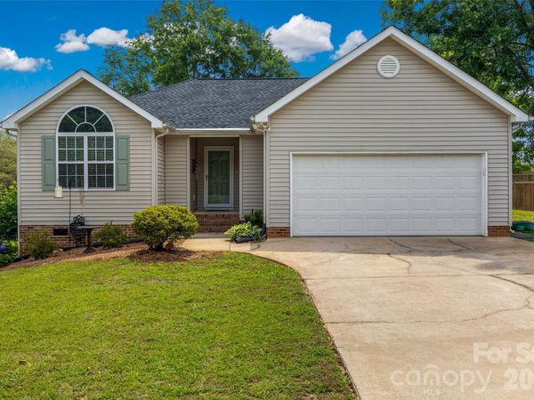 808 Chipmeadow Lane, York, SC 29745