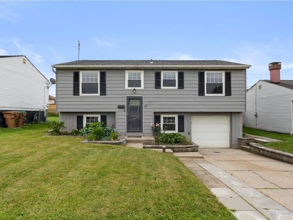 47 W Toulon Drive , Buffalo, NY 14227