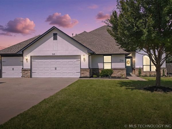 216 S 47th Street , Broken Arrow, OK 74014