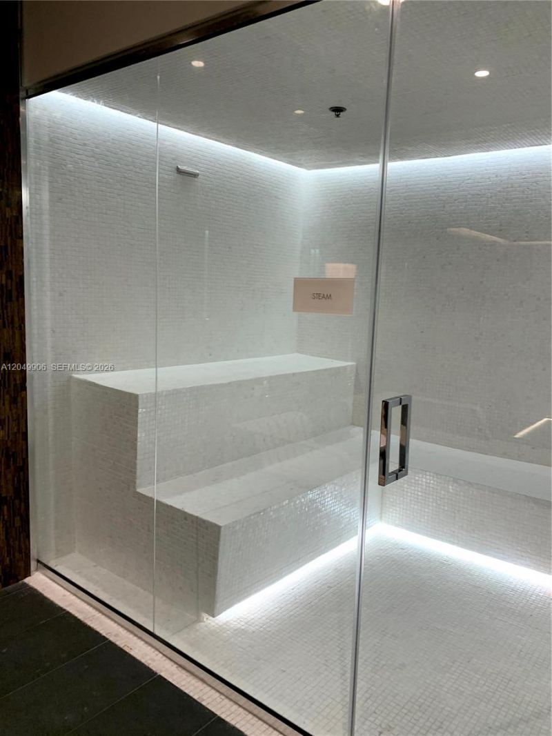 2000 W Metropica Way , Unit 1603, Sunrise, FL 33323 Photo
